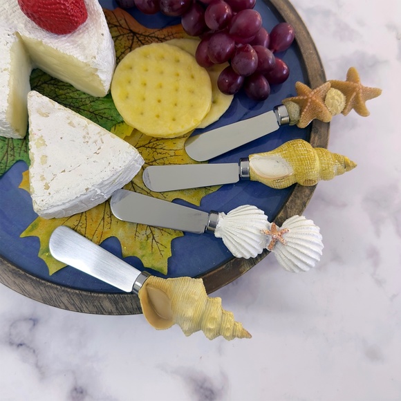 4pcs Hand Painted Resin Handle with Stainless Steel Blade Cheese Spreader But - Picture 1 of 2